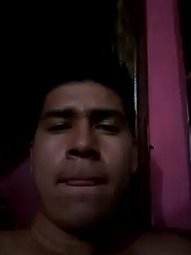 Travieso loco9 online show from 10-08-25, 12:45