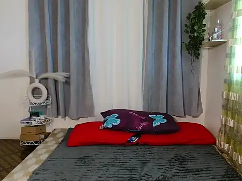fallinLunaxX online show from 05-24-26, 05:40