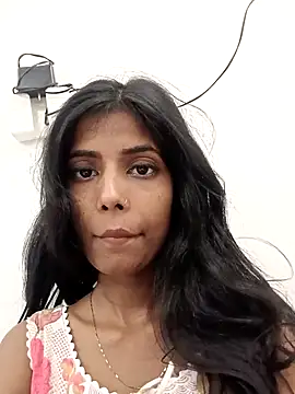 zoya your online show from 10-07-25, 04:13