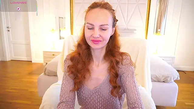 GingerGaze online show from 05-10-26, 05:33