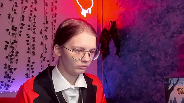 shy elina01 online show from 10-28-25, 10:36