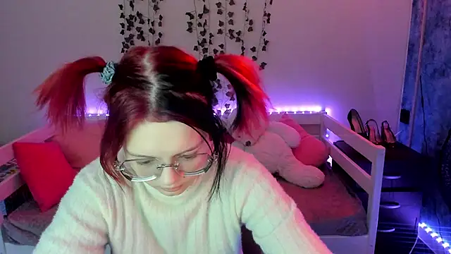 shy elina01 online show from 11-18-25, 10:18