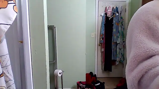 Rileyy7tk online show from 01-14-26, 07:50