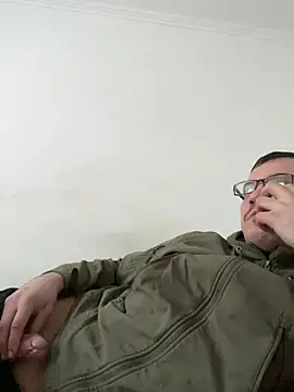 viktor1992-1-1 online show from 02-19-26, 06:10