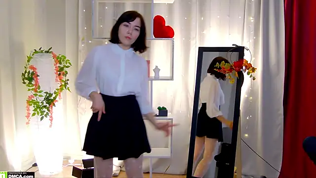 Kelly foox online show from 11-04-25, 09:24