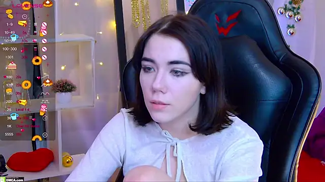 Kelly foox online show from 12-20-25, 12:08