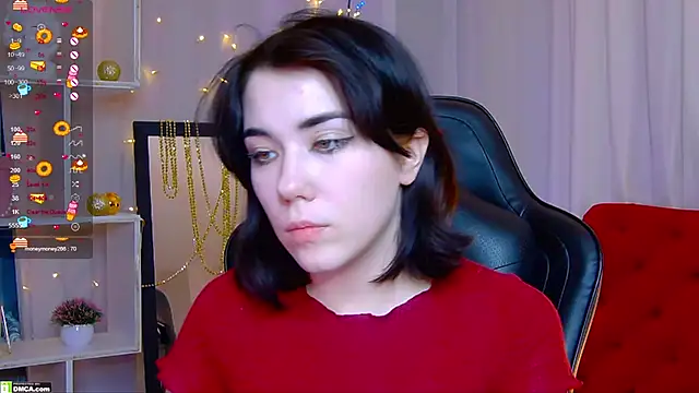 Kelly foox online show from 12-17-25, 09:47