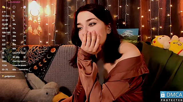 Kelly foox online show from 03-26-26, 11:19