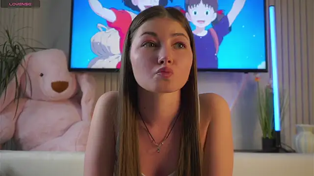 BrittGupton online show from 04-18-26, 01:41