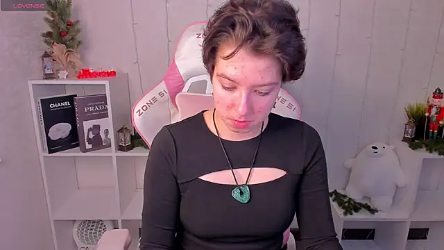 Sara Frayer online show from 01-07-26, 01:21