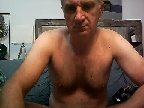 Snapshot of Vintermelon2 chatting on 10-09-25, 06:36 Vintermelon2 online show from 10-09-25, 06:36