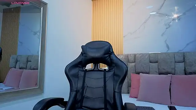 angel  kiss online show from 03-17-26, 11:24