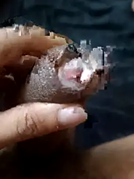 Snapshot of Elegant_Guy chatting on 10-30-25, 02:14 Elegant Guy online show from 10-30-25, 02:14