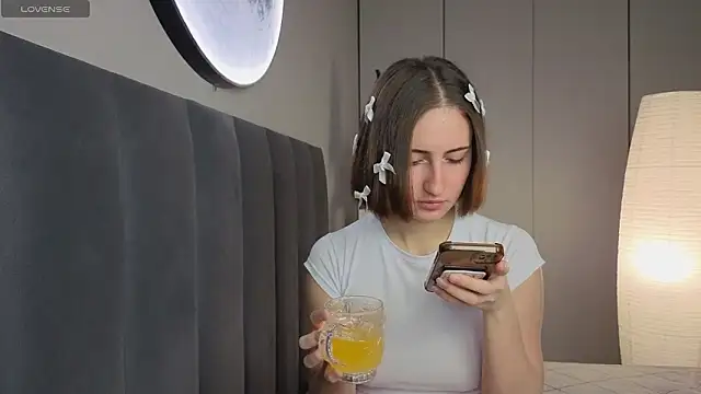 Snapshot of Dark_Project chatting on 02-06-26, 07:15 Dark Project online show from 02-06-26, 07:15