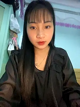 Snapshot of banlinh004 chatting on 11-16-25, 08:30 banlinh004 online show from 11-16-25, 08:30