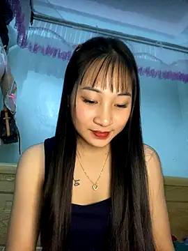 Snapshot of banlinh004 chatting on 10-25-25, 07:14 banlinh004 online show from 10-25-25, 07:14