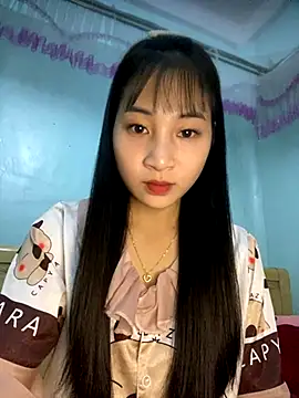 Snapshot of banlinh004 chatting on 10-31-25, 02:35 banlinh004 online show from 10-31-25, 02:35