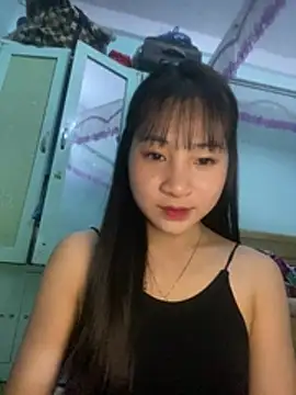 Snapshot of banlinh004 chatting on 03-03-26, 03:30 banlinh004 online show from 03-03-26, 03:30