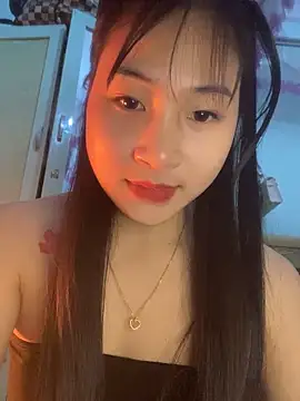 Snapshot of banlinh004 chatting on 01-06-26, 03:49 banlinh004 online show from 01-06-26, 03:49