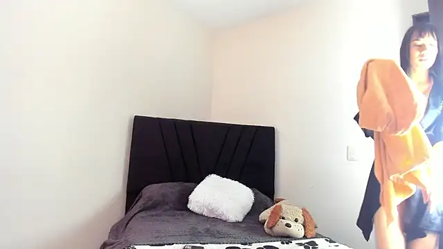 ValeStone online show from 12-02-25, 09:16