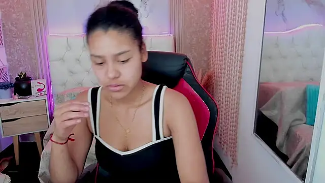 AriaVega online show from 03-01-26, 11:32