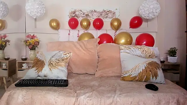 AriaVega online show from 04-21-26, 12:34