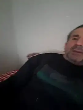 Snapshot of hakannazli chatting on 10-24-25, 02:38 hakannazli online show from 10-24-25, 02:38