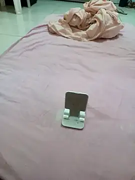 felipinho000777 online show from 10-23-25, 12:53