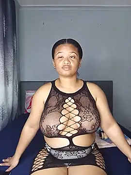 Sultrytits6 online show from 07-10-26, 11:16