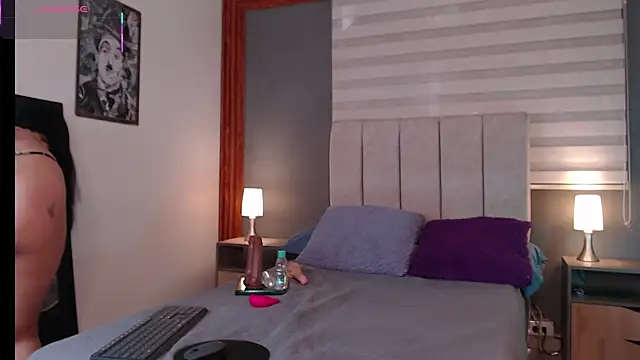 AgathaJane  online show from 04-01-26, 12:06