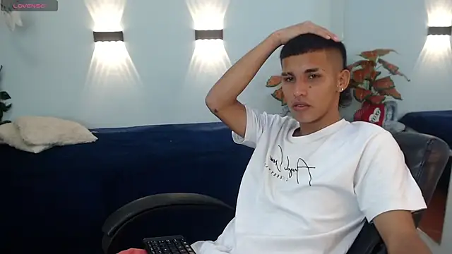 LiamBlack16 online show from 10-24-25, 11:42