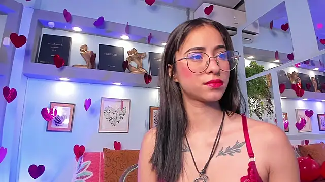 Alana Martinez  online show from 02-02-26, 12:48