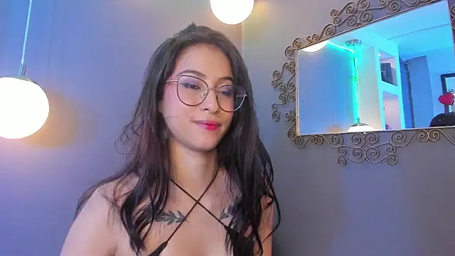 Alana Martinez  online show from 03-13-26, 07:52