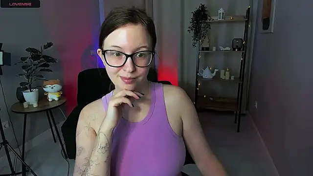 arizzzona online show from 11-28-25, 06:24