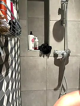 bebecita x online show from 12-21-25, 10:43