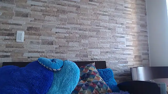 caramel doll   online show from 03-13-26, 10:37