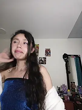 caramel doll   online show from 10-30-25, 03:05