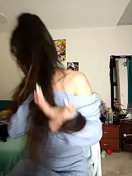 caramel doll   online show from 11-15-25, 11:31