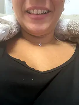 Daiana Andra online show from 10-19-25, 12:41