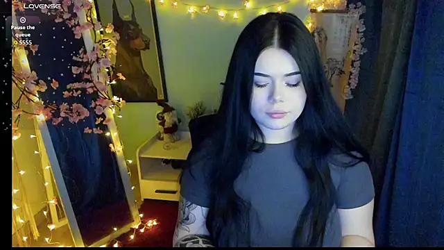 Mona Esty online show from 02-17-26, 09:12