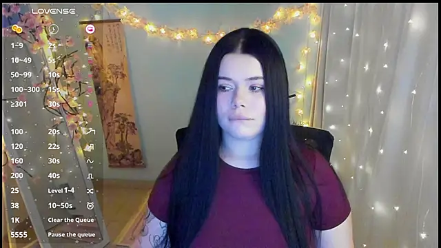 Mona Esty online show from 03-12-26, 07:23