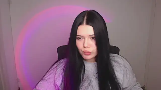 Mona Esty online show from 10-22-25, 05:23