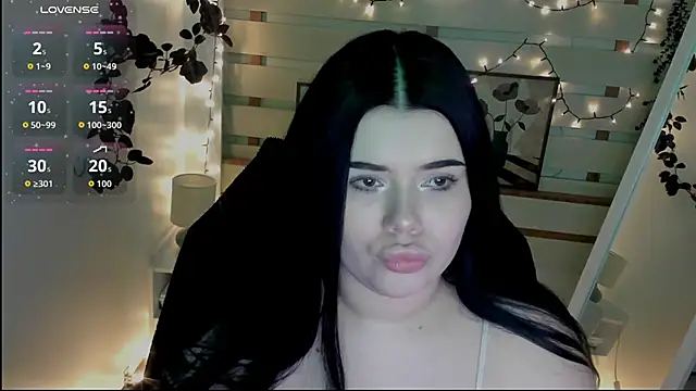 Mona Esty online show from 02-13-26, 01:22