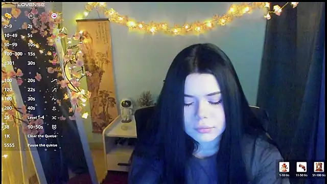 Mona Esty online show from 02-25-26, 01:22