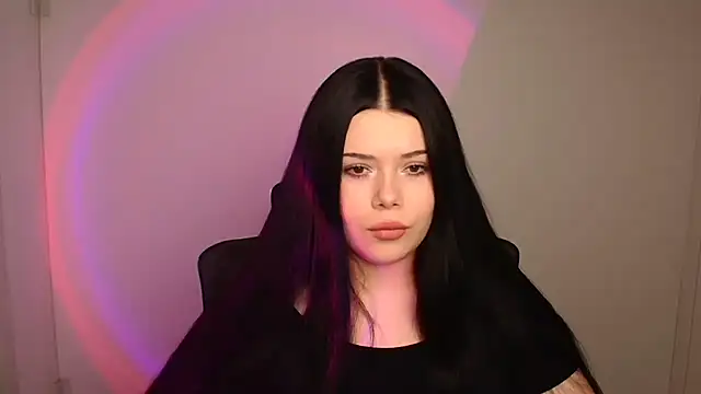 Mona Esty online show from 10-24-25, 06:29