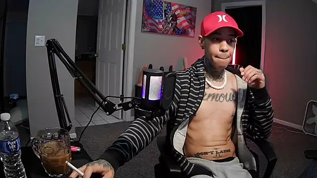 Michigan9000 online show from 10-11-25, 10:55