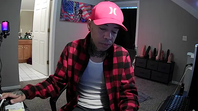 Michigan9000 online show from 10-17-25, 01:13