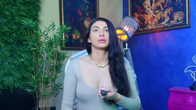 nicolepalmer online show from 10-25-25, 02:07