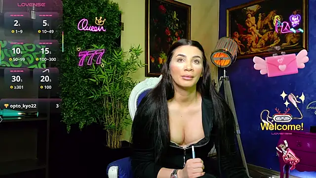 Snapshot of nicolepalmer chatting on 05-13-26, 08:10 nicolepalmer online show from 05-13-26, 08:10