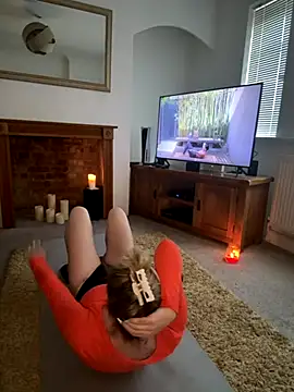 MimiMaee online show from 11-12-25, 02:54